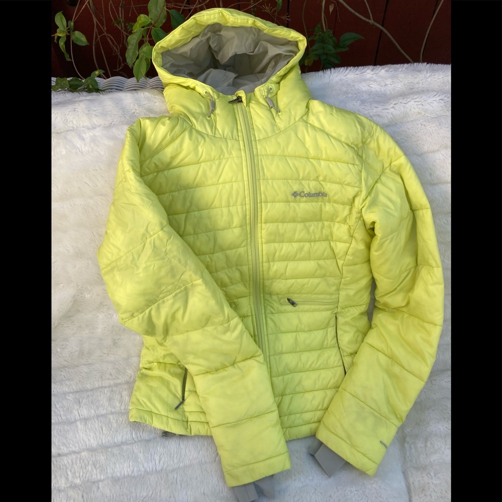 Columbia Hooded Puffer Jacket, Size M, Neon Yellow